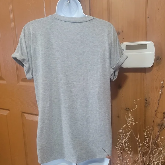 💜 New Grey V Neck Top - Picture 6 of 6